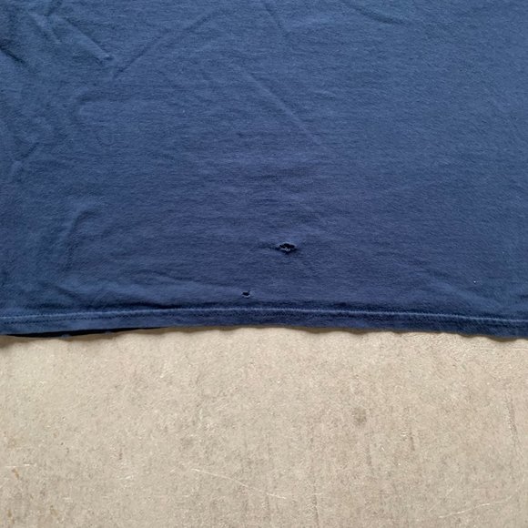 2011 Vintage Stanley Cup Canucks Tee - Picture 4 of 5